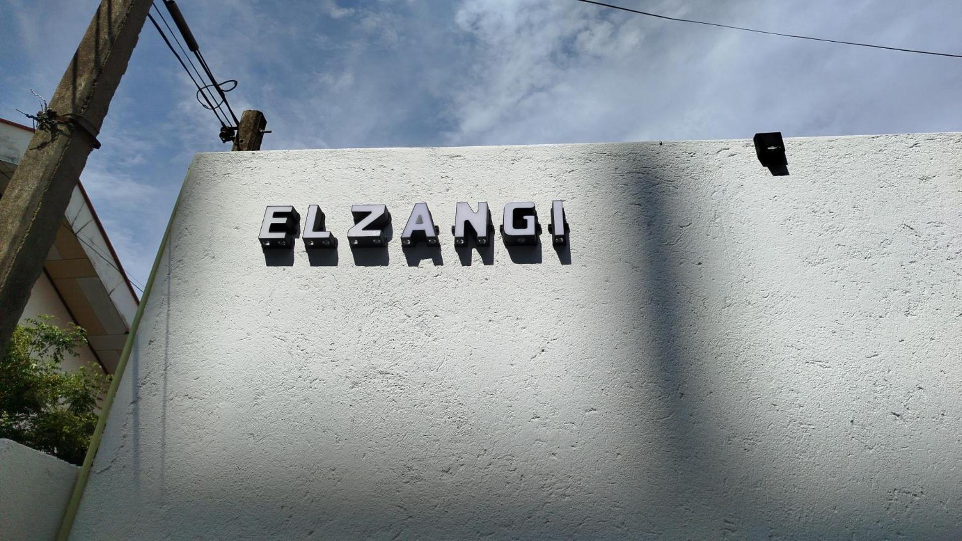ホテル Elzangi ネゴンボ エクステリア 写真